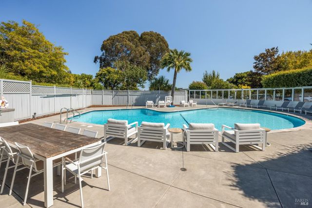 $3,700,000 | 80 Seafirth Road, Tiburon, CA 94920