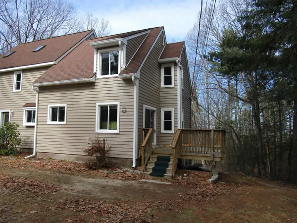 $2,000 | 24 Bobbys Lane, Unit 2, Milford, NH 03055