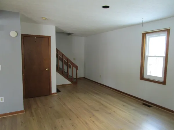 $2,000 | 24 Bobbys Lane, Unit 2, Milford, NH 03055