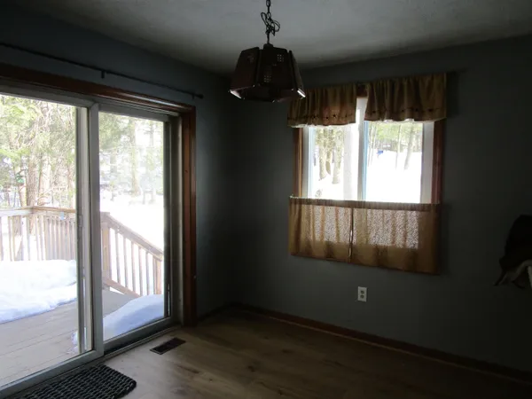 $2,000 | 24 Bobbys Lane, Unit 2, Milford, NH 03055