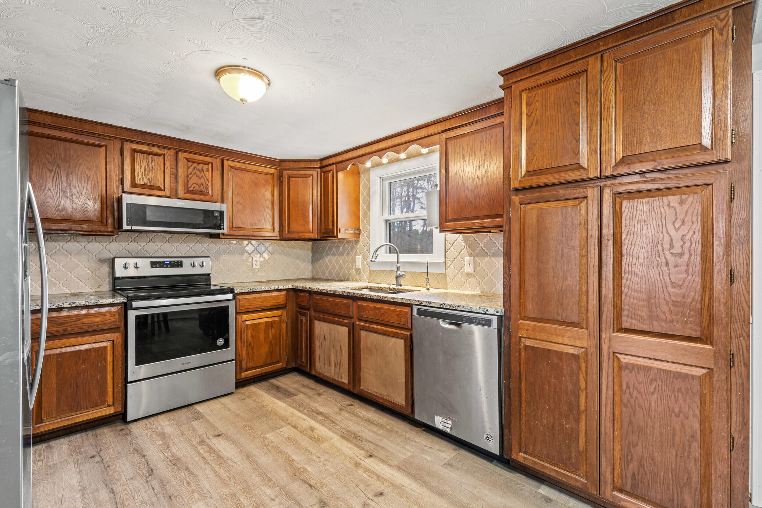 600 Saco Road Standish, ME 04084 - Photo 14 of 35 600 saco rdstandish-12