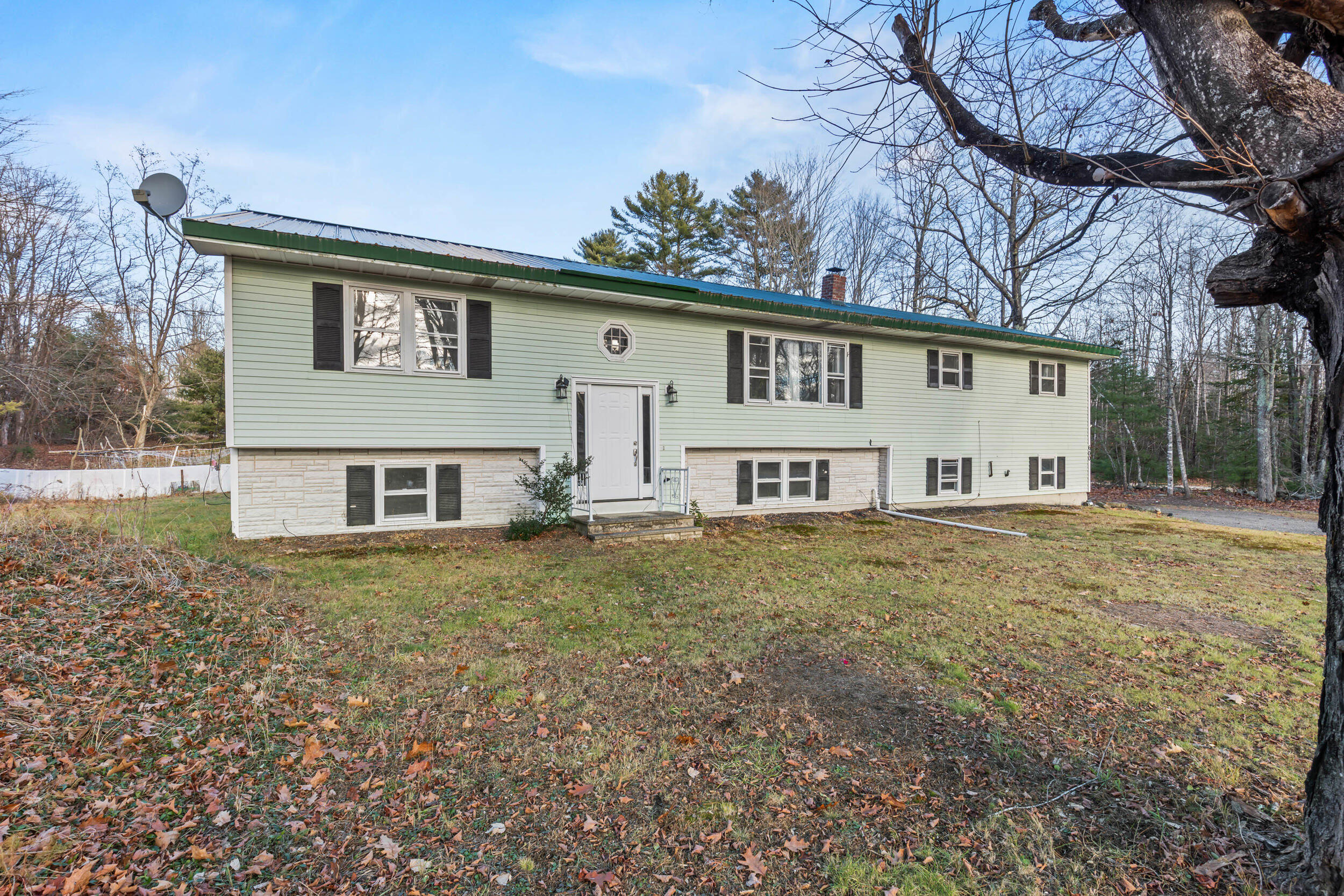 600 Saco Road Standish, ME 04084 - Photo 3 of 35 600 saco rdstandish-30