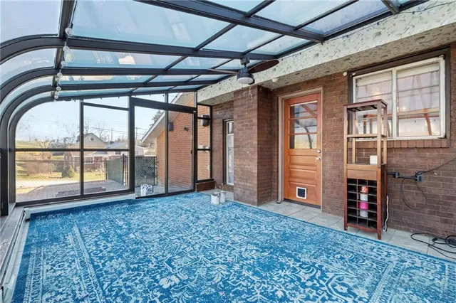 an empty room with windows