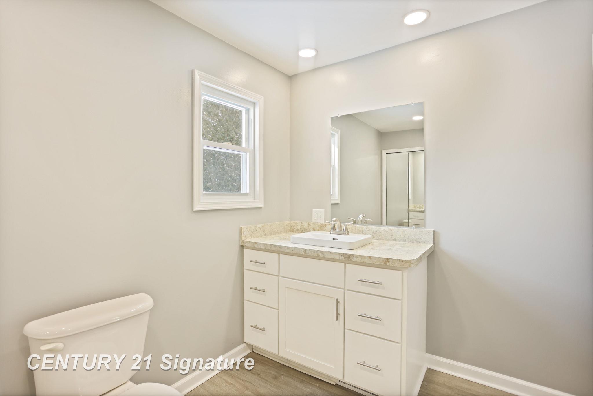 4770 King Road Saginaw, MI 48601 - Photo 13 of 38