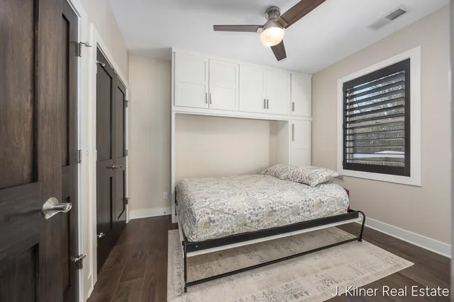 $599,900 | 4857 Division Avenue North, Comstock Park, MI 49321