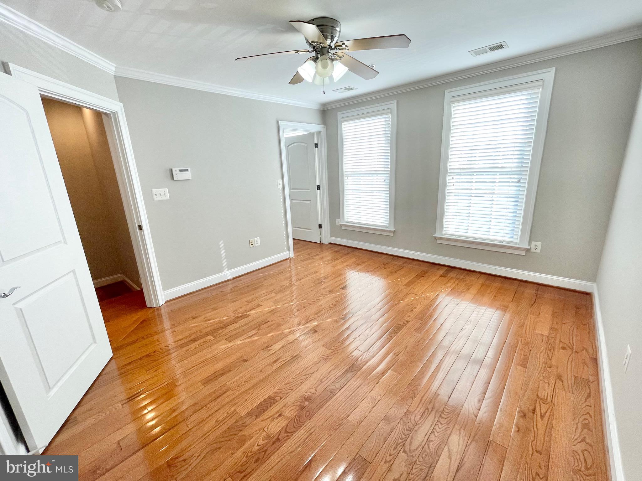 1507 Portner Road Alexandria, VA 22314 - Photo 13 of 35