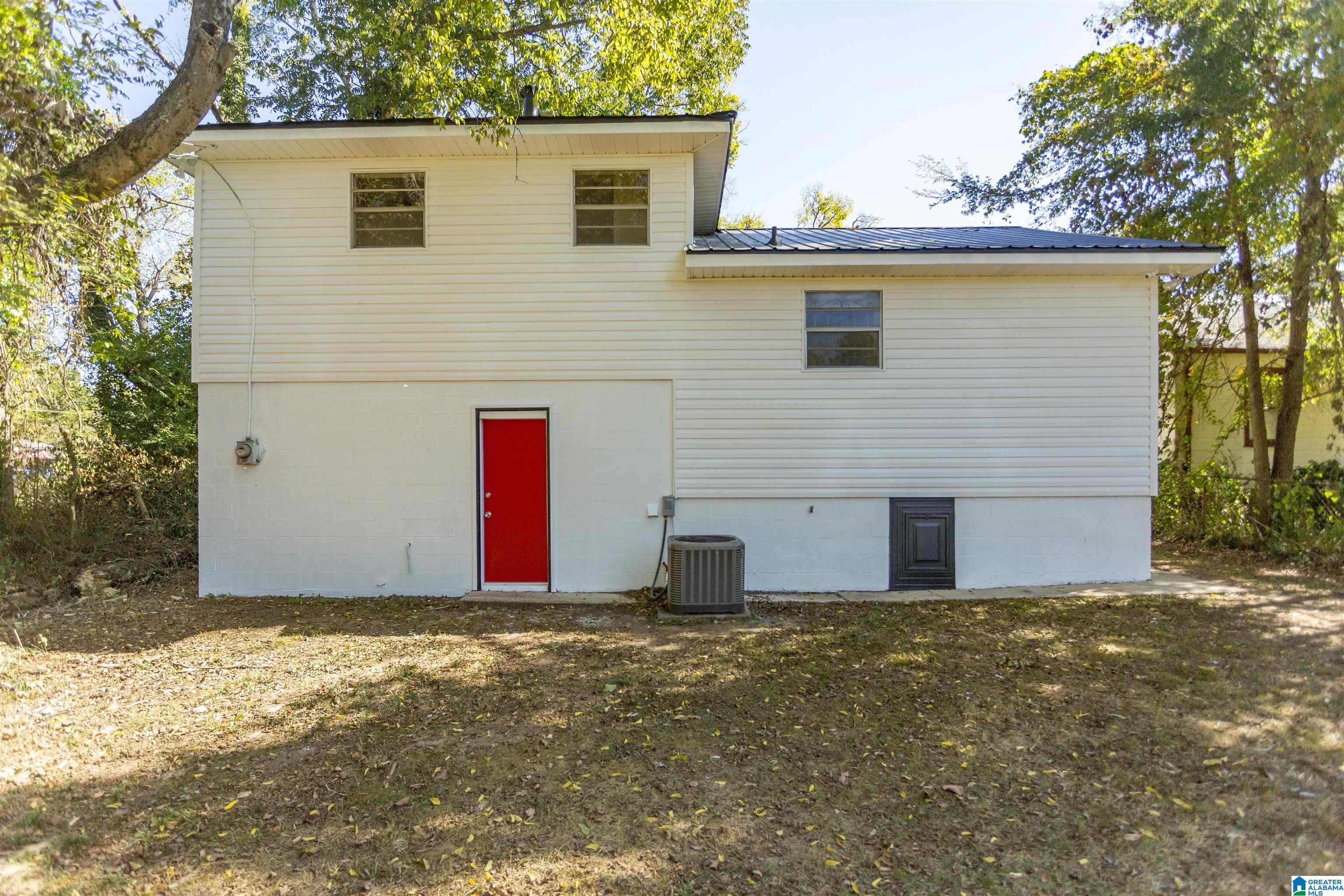 1320 Hall Street Southwest Birmingham, AL 35211 - Photo 11 of 42