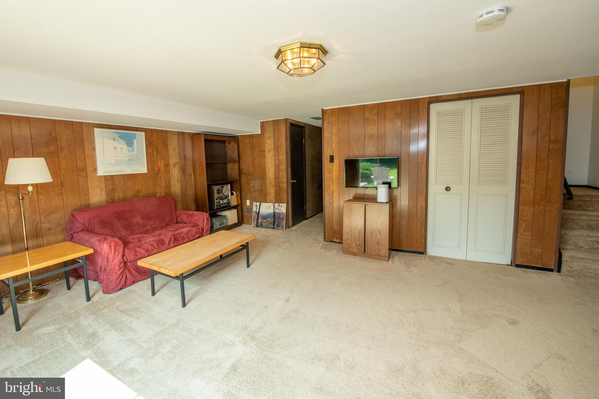 12013 Tyrone Road Philadelphia, PA 19154 - Photo 20 of 26 Lower Level Family Rm