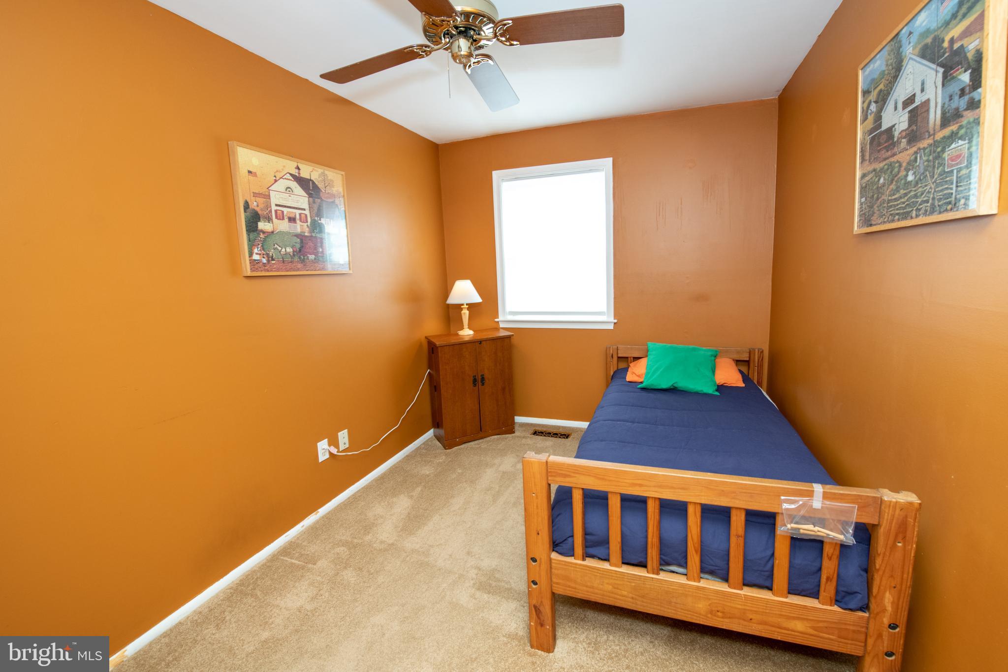 12013 Tyrone Road Philadelphia, PA 19154 - Photo 8 of 26 2nd Bed Rm