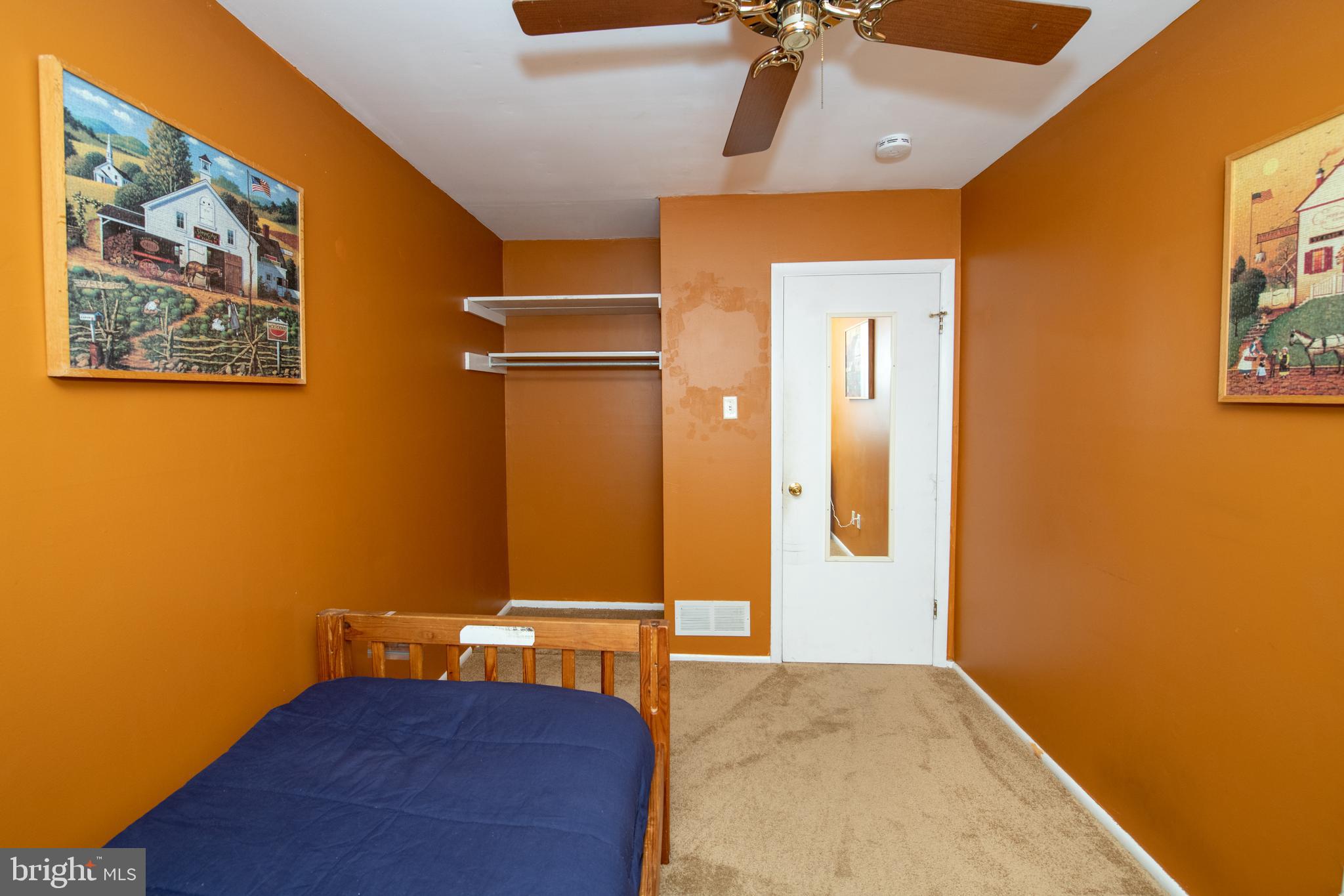 12013 Tyrone Road Philadelphia, PA 19154 - Photo 9 of 26 2nd Bed rm