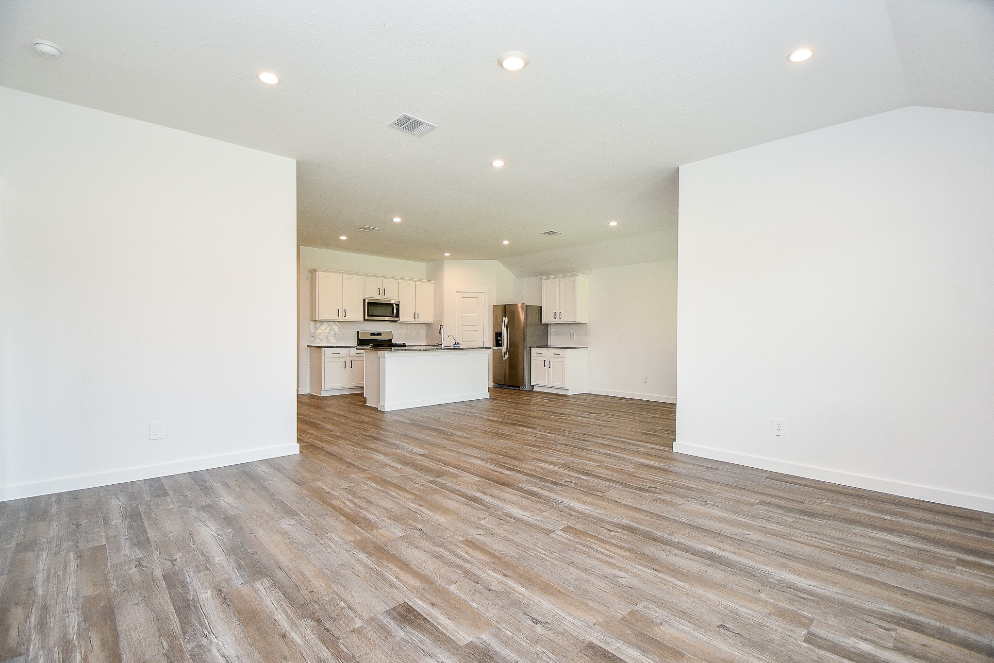 1115 Yaupon Drive Rosharon, TX 77583 - Photo 12 of 32