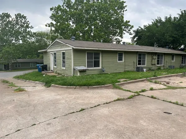 $169,000 | 6 Pershing Drive, Denison, TX 75020