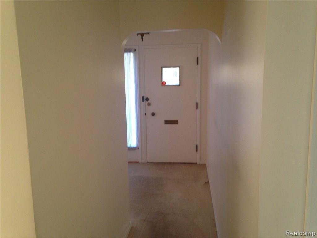 419 Lexington Road Grosse Pointe, MI 48236 - Photo 27 of 37 IMG_0845.JPG