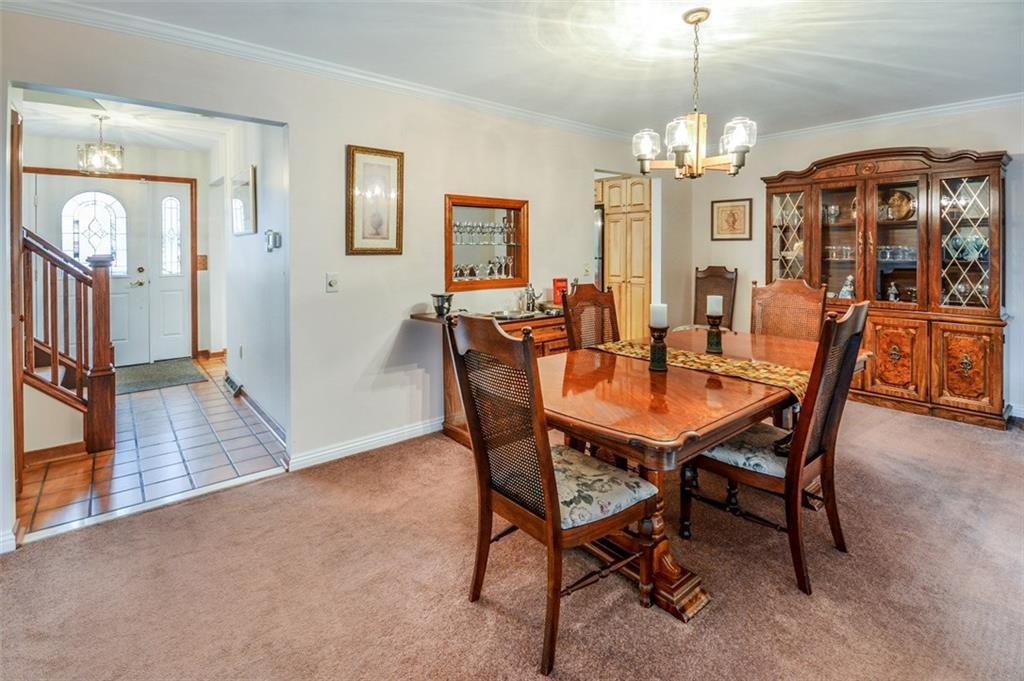 118 Buckhill Road Pittsburgh, PA 15237 - Photo 5 of 20 Gallery Image 5