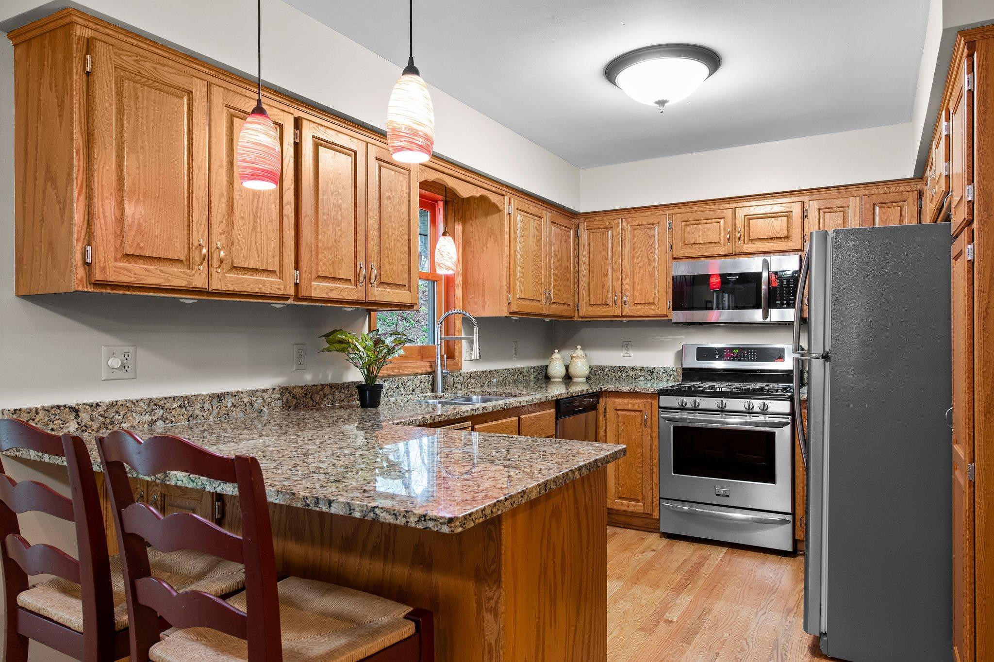 4666 Bower Path Inver Grove Heights, MN 55076 - Photo 9 of 37 Gallery Image 9