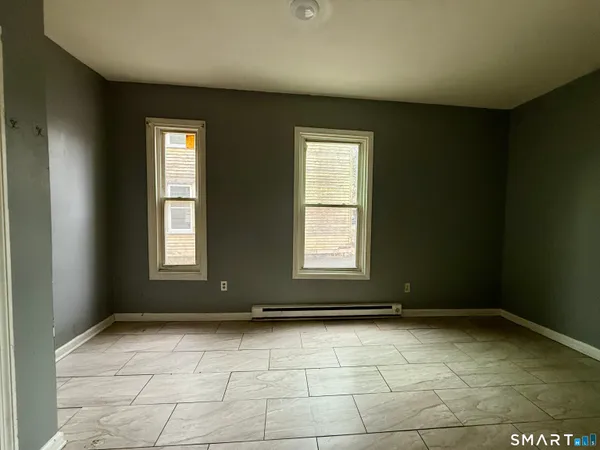 $1,750 | 72 Burton Street, Waterbury, CT 06704