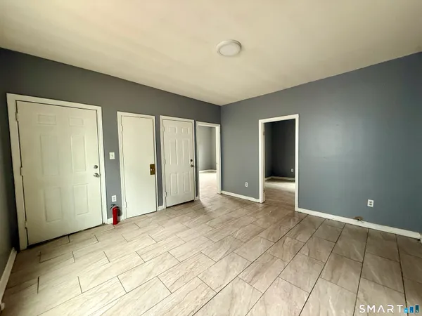 $1,750 | 72 Burton Street, Waterbury, CT 06704