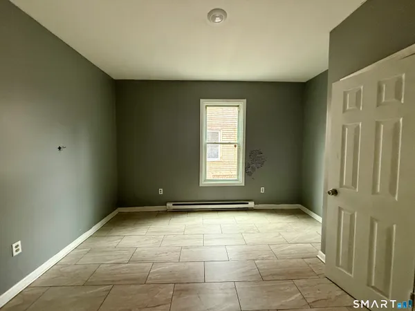 $1,750 | 72 Burton Street, Waterbury, CT 06704