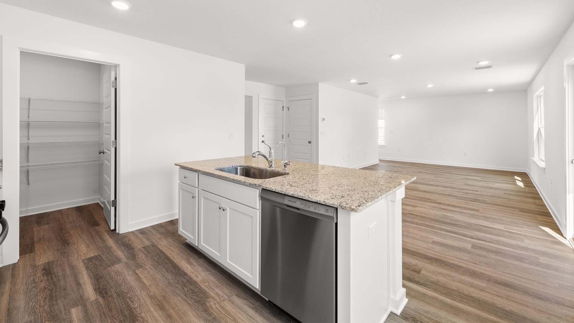 165 Dockside Road Freeport, FL 32439 - Photo 10 of 31 _0018_12-web-or-mls-165 Dockside Rd -010