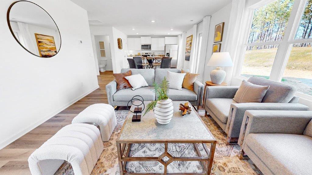 165 Dockside Road Freeport, FL 32439 - Photo 11 of 21 Penwell_09_Staged_Living