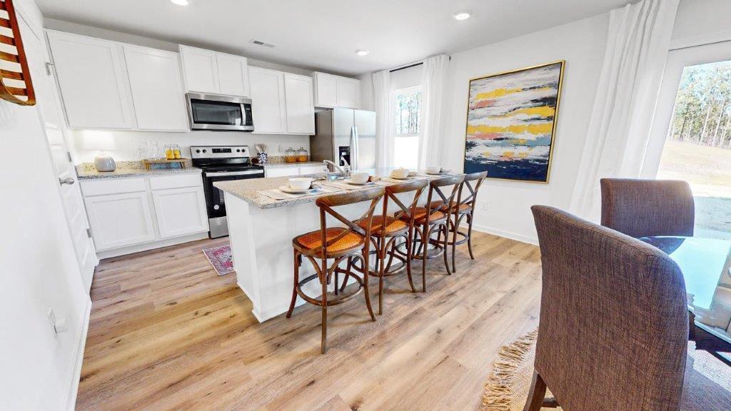 165 Dockside Road Freeport, FL 32439 - Photo 12 of 21 Penwell_10_Staged_Kitchen