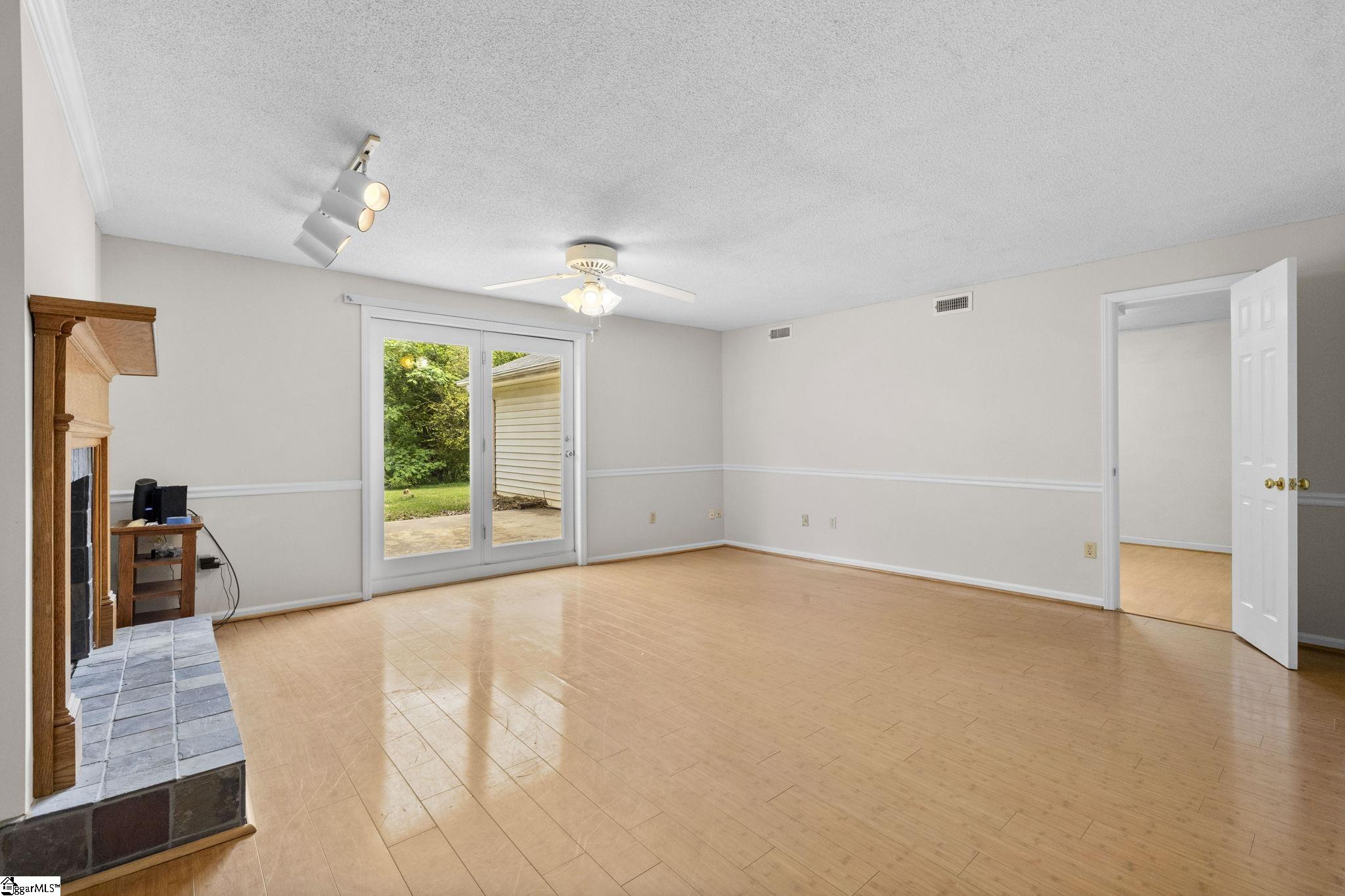 1313 North Parker Road Greenville, SC 29609 - Photo 22 of 48