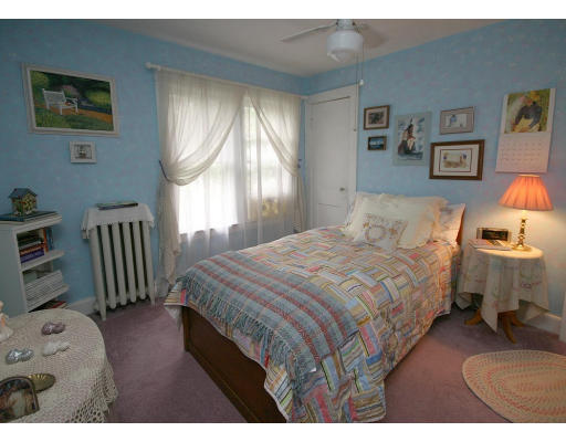95 Athol Street Springfield, MA 01107 - Photo 11 of 11