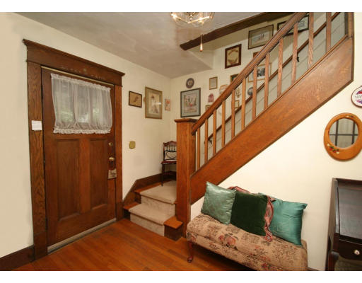 95 Athol Street Springfield, MA 01107 - Photo 6 of 11