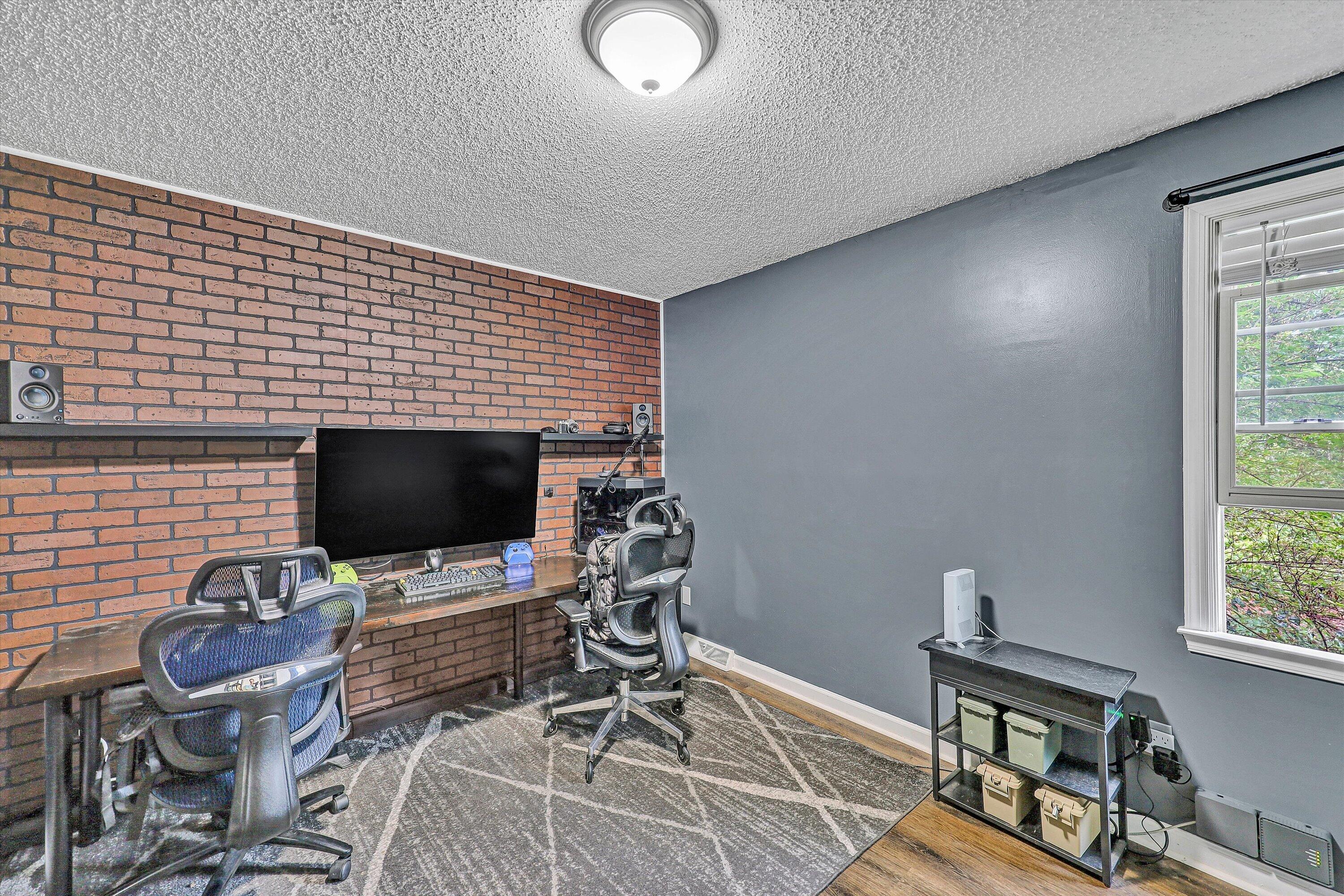 123 Pebble Road Martinsville, VA 24112 - Photo 26 of 32 26-SGM-6140