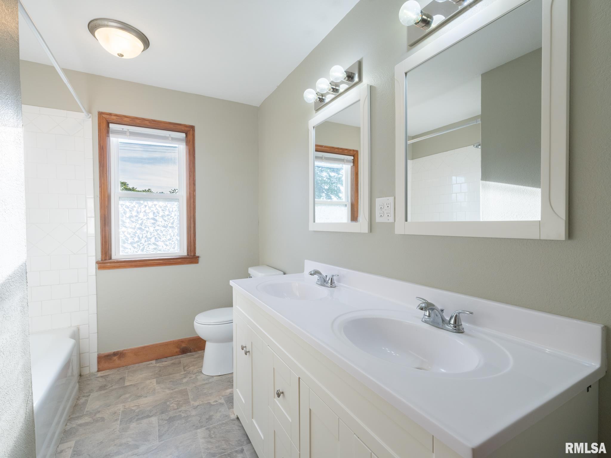 1501 Tennell Road Pekin, IL 61554 - Photo 13 of 25