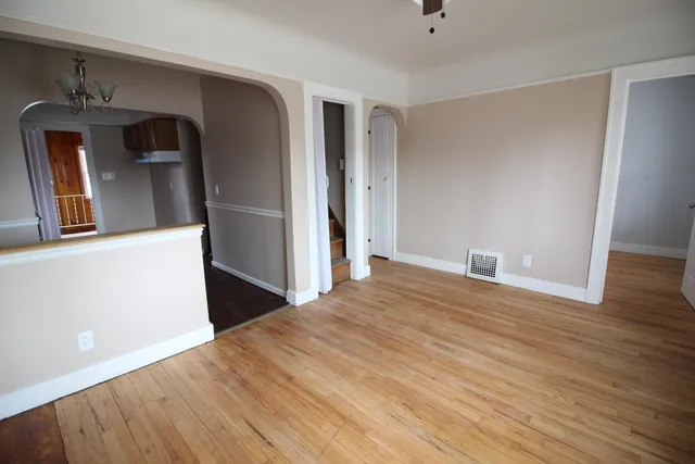 $175,000 | 1028 Mollno Street, Wyandotte, MI 48192