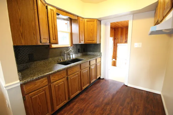 $165,000 | 1028 Mollno Street, Wyandotte, MI 48192