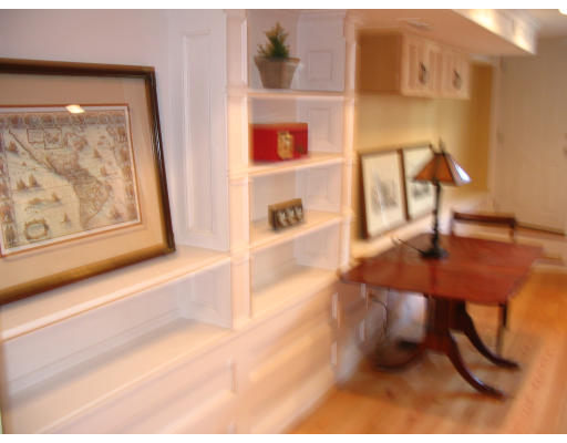 19 Emerson Street, Unit 1 Boston, MA 02127 - Photo 4 of 14 a view of an entryway with a bench