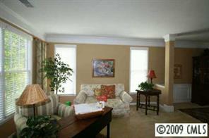 3503 Arklow Road Charlotte, NC 28269 - Photo 2 of 8 Gallery Image 2