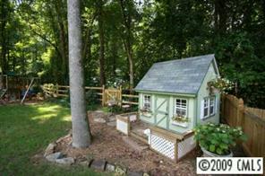 3503 Arklow Road Charlotte, NC 28269 - Photo 8 of 8 Gallery Image 8