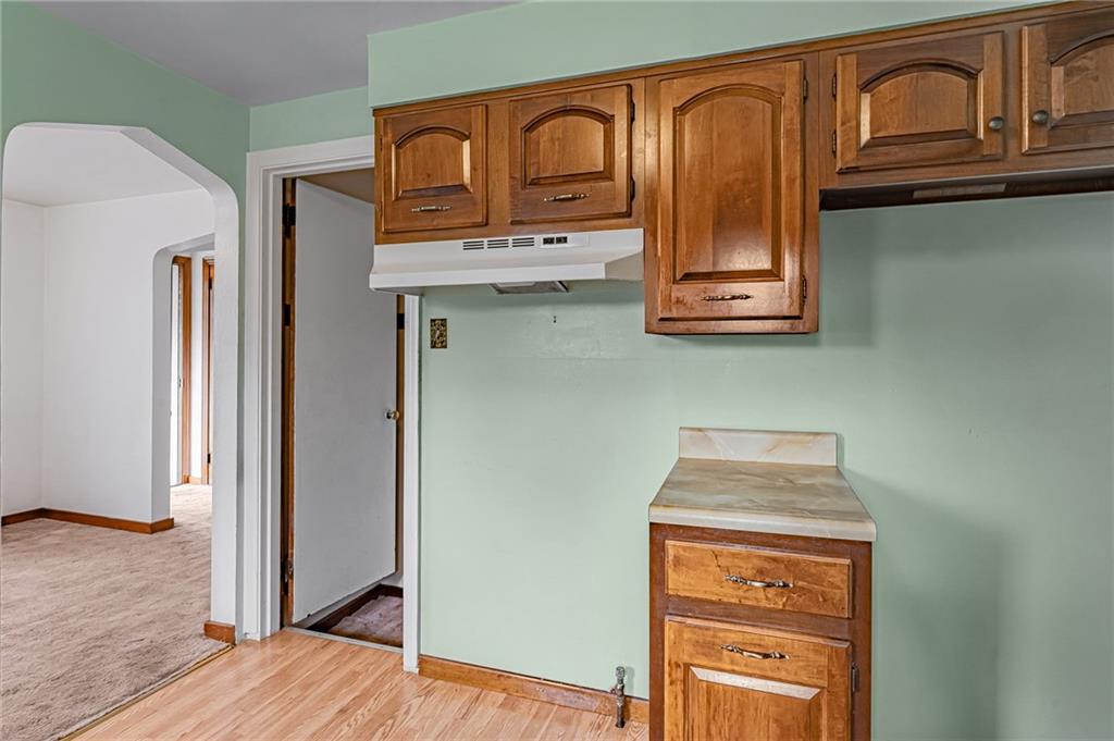 1031 Connor Road Pittsburgh, PA 15234 - Photo 11 of 20 Gallery Image 11