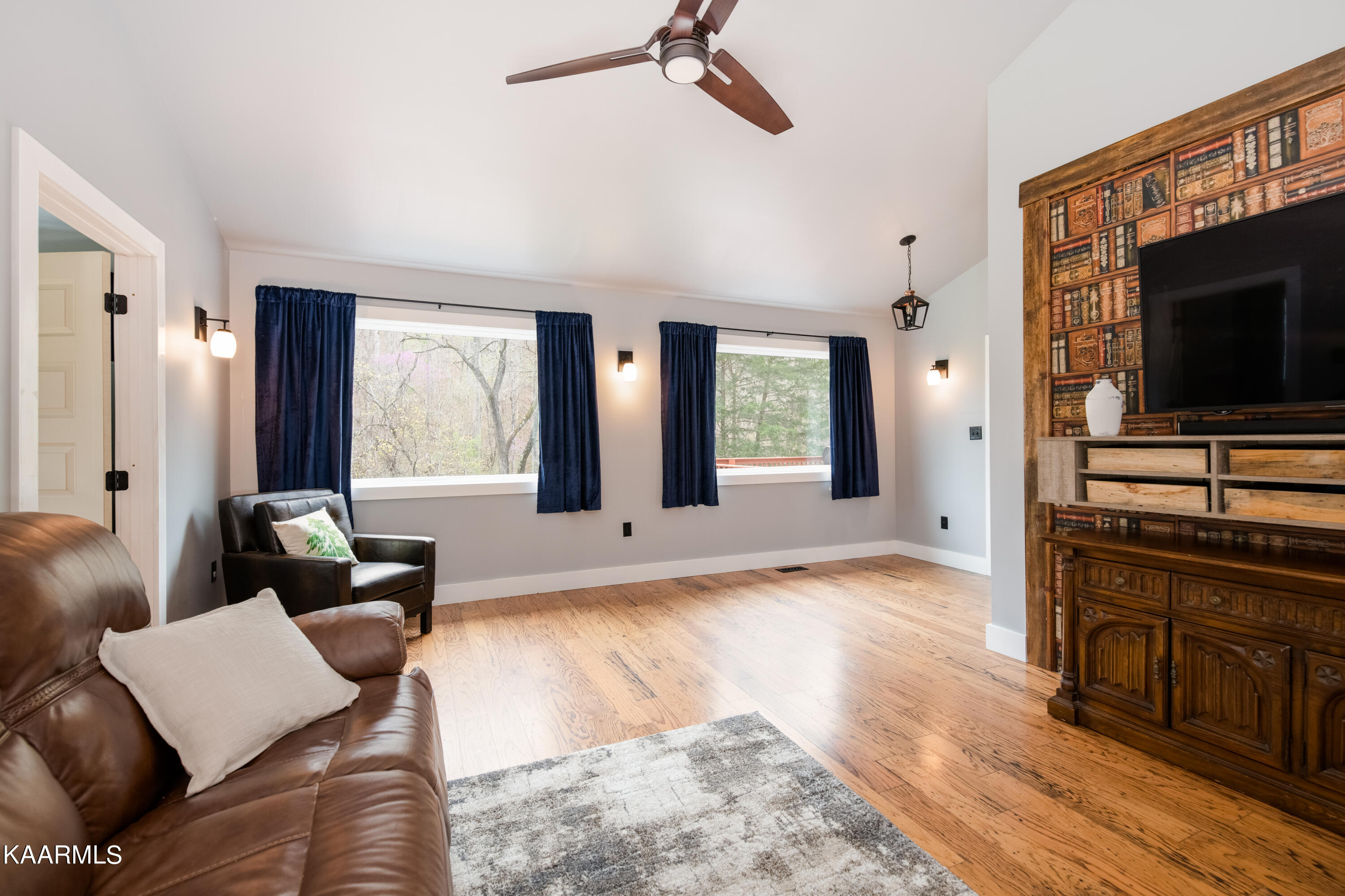 159 Dusty Lane Powell, TN 37849 - Photo 12 of 33 159 Dusty Lane, Powell, TN 37849-2