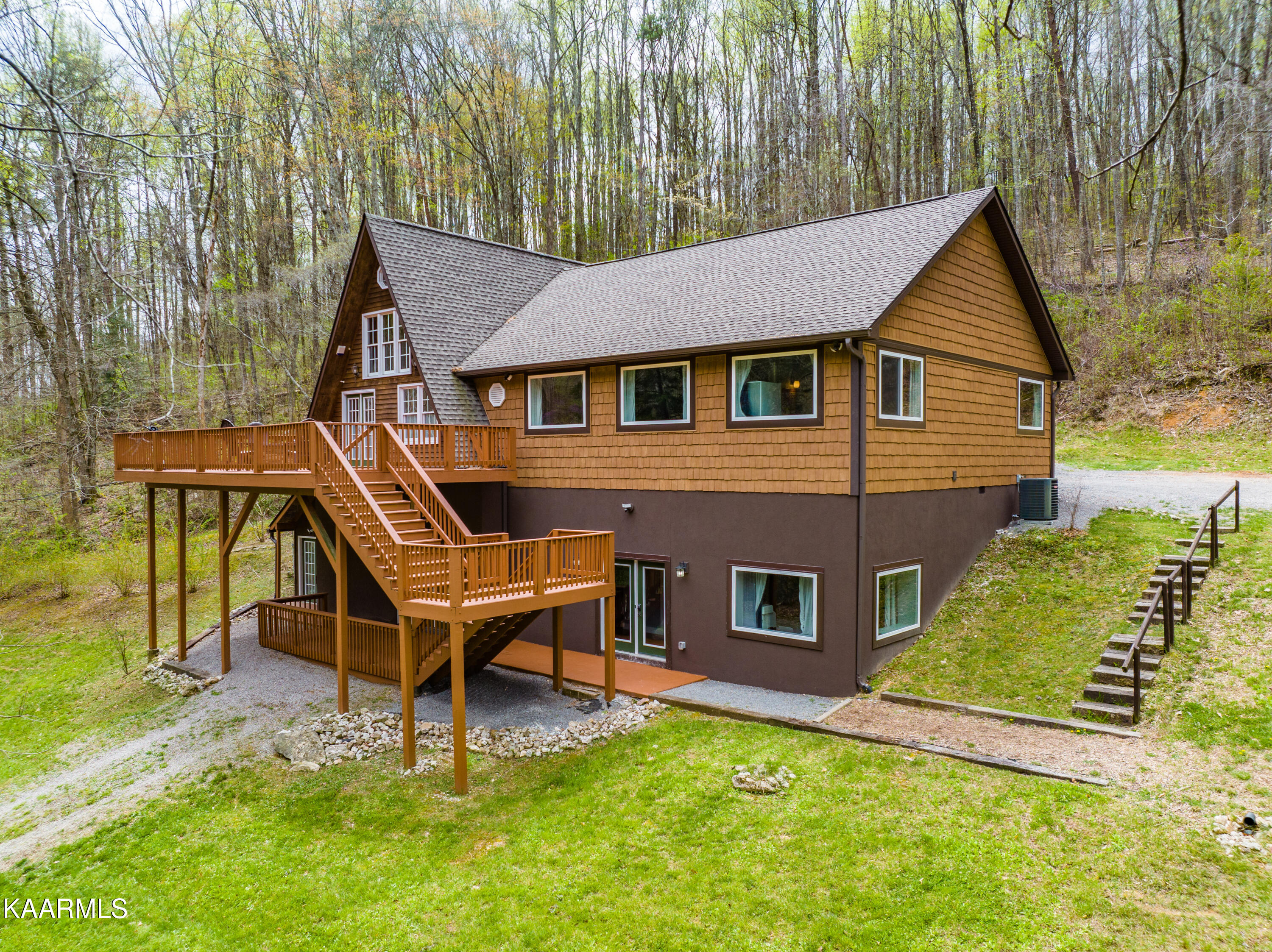 159 Dusty Lane Powell, TN 37849 - Photo 30 of 33 159 Dusty Lane, Powell, TN 37849-15