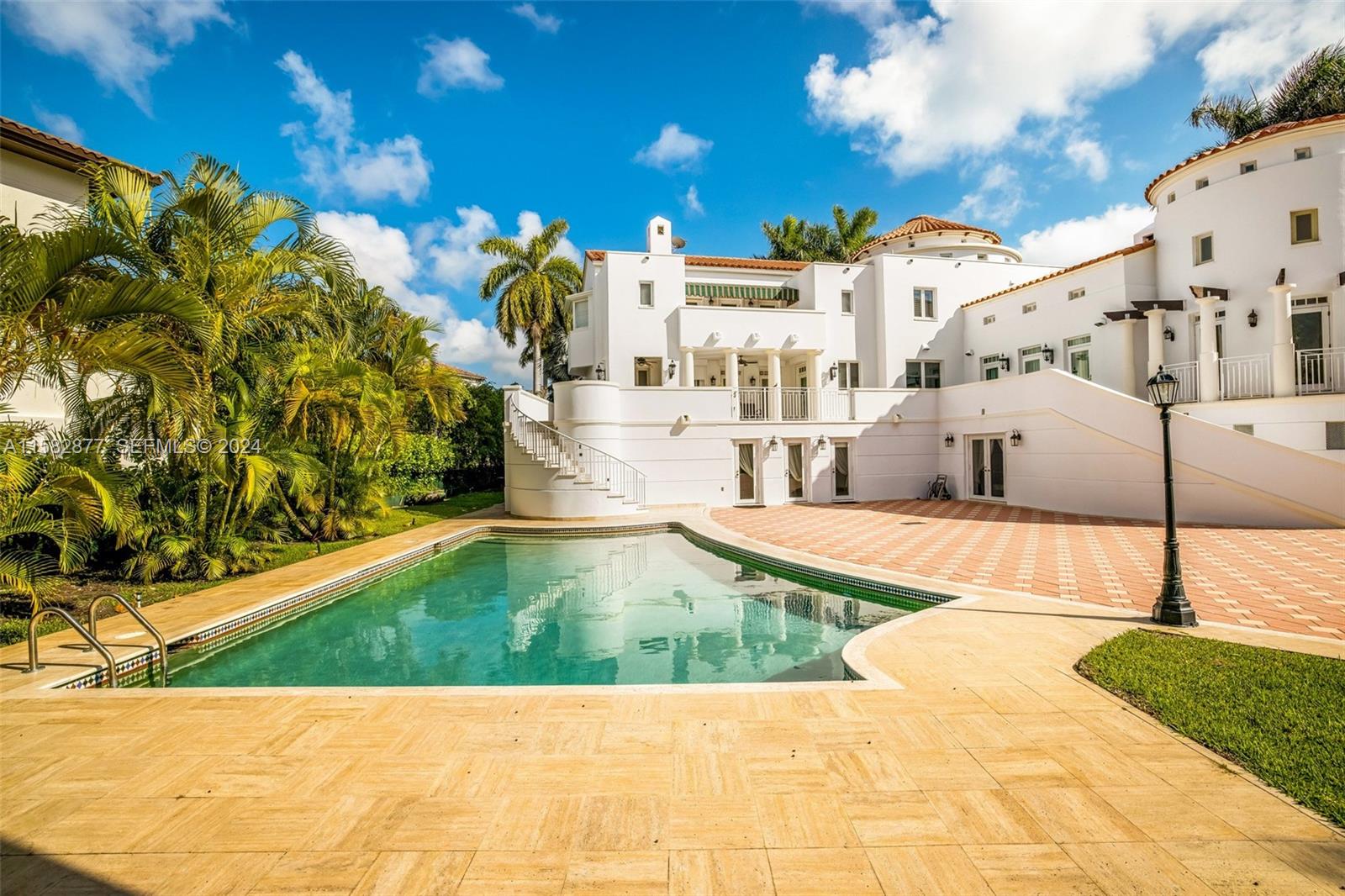 431 Costanera Road Coral Gables, FL 33143 - Photo 22 of 33