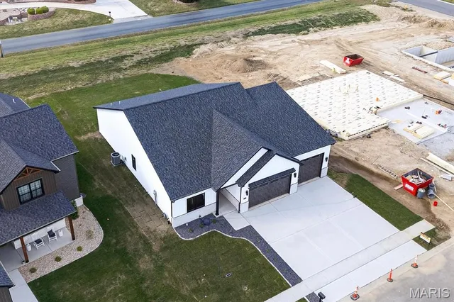 $538,800 | 609 Tea Olive Boulevard, O'Fallon, IL 62269