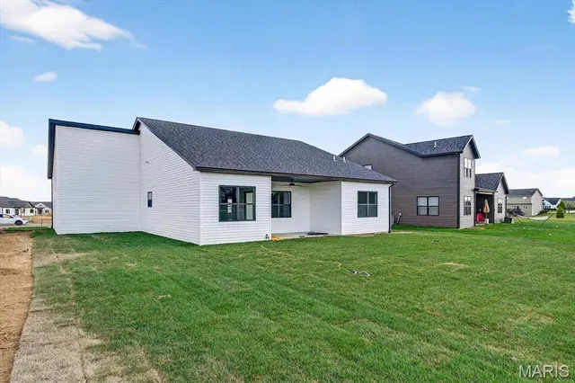 $538,800 | 609 Tea Olive Boulevard, O'Fallon, IL 62269