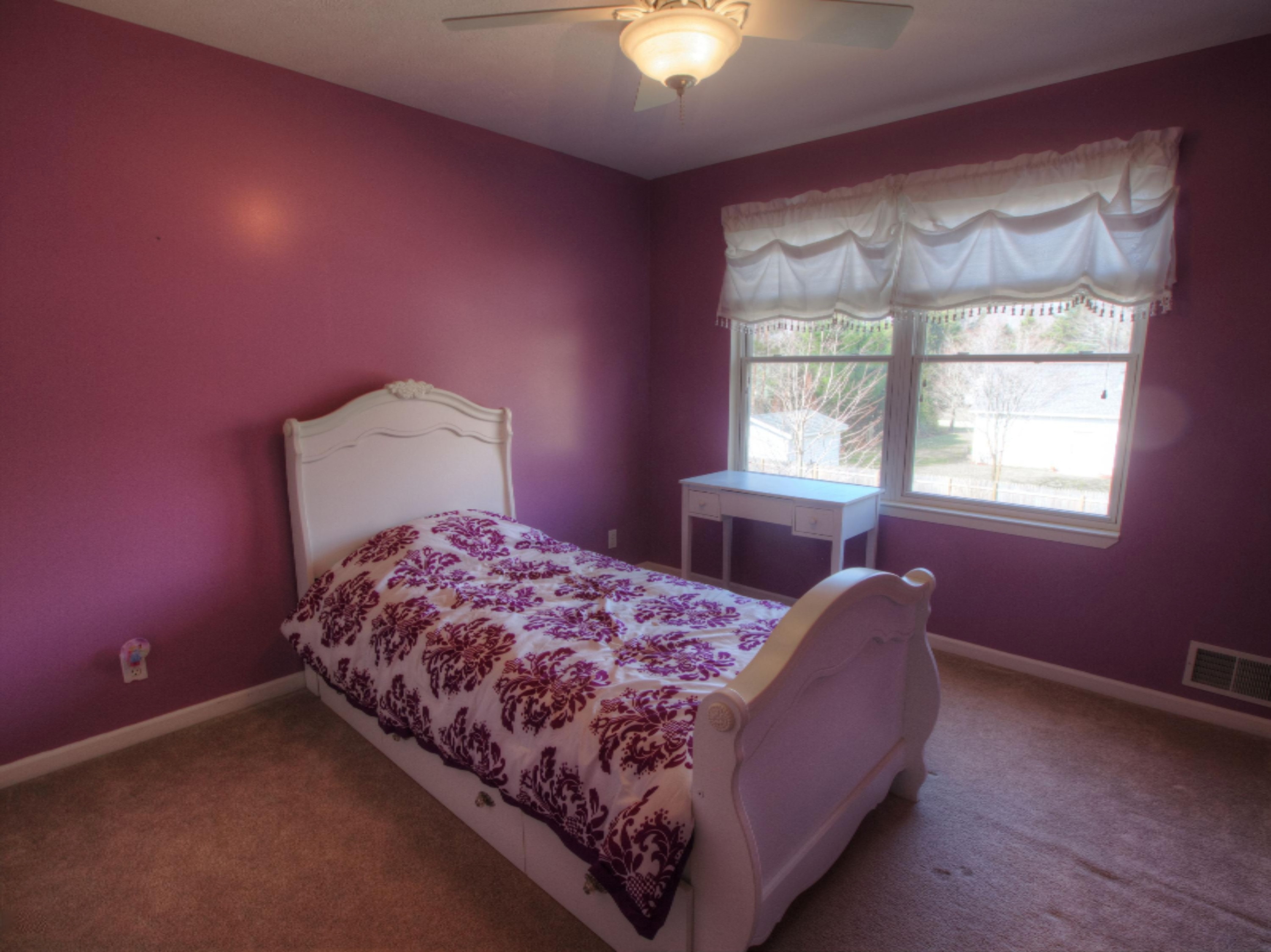 1070 East Sternberg Road Muskegon, MI 49441 - Photo 21 of 26 Bedroom 2 - Upper