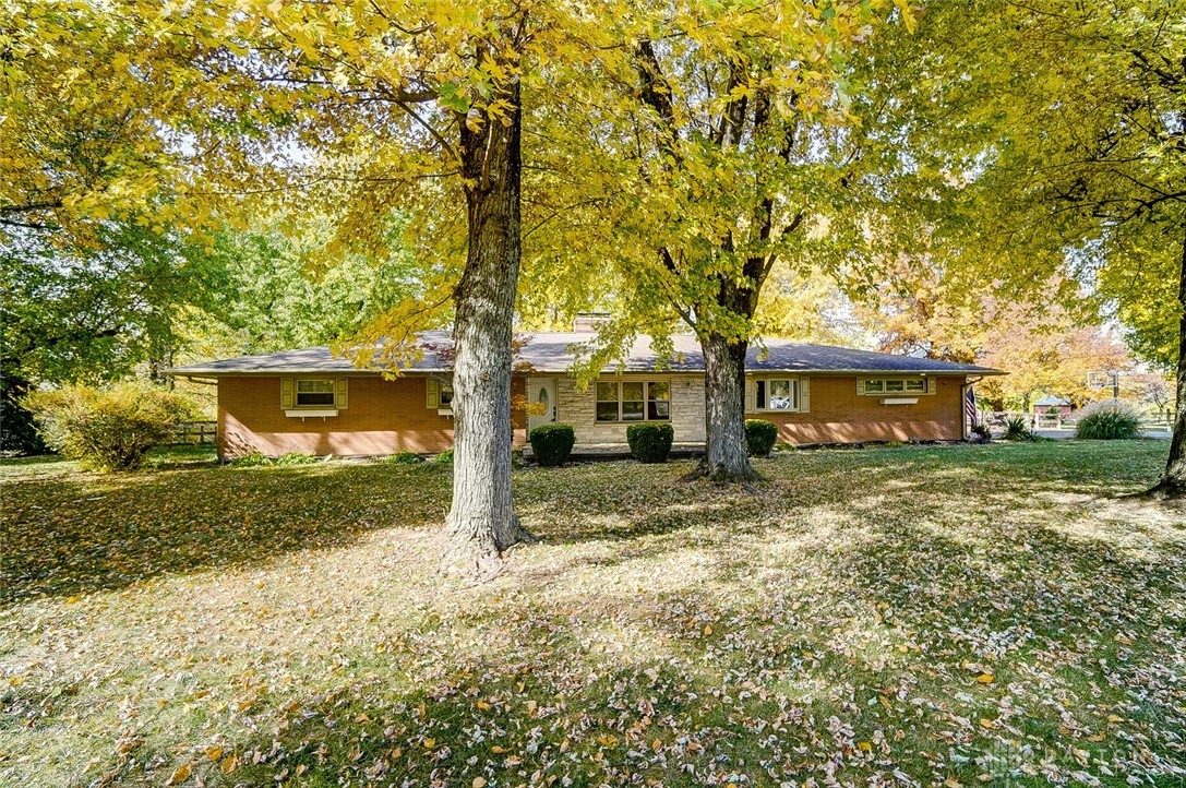 8569 Red Lion 5 Points Road Springboro, OH 45066 - Photo 2 of 60 Gallery Image 2