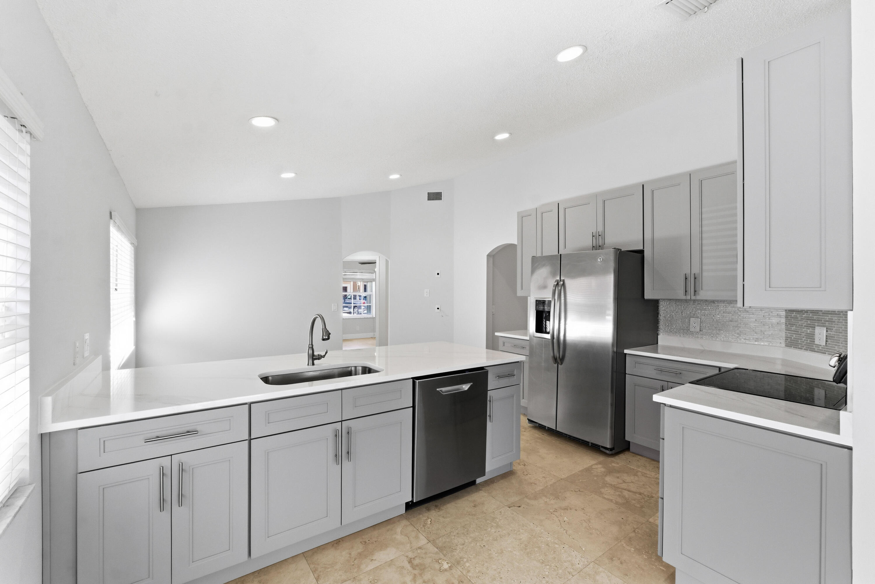 10781 Cypress Lake Terrace Boca Raton, FL 33498 - Photo 11 of 27 10781 Cypress Lake Terrace_011