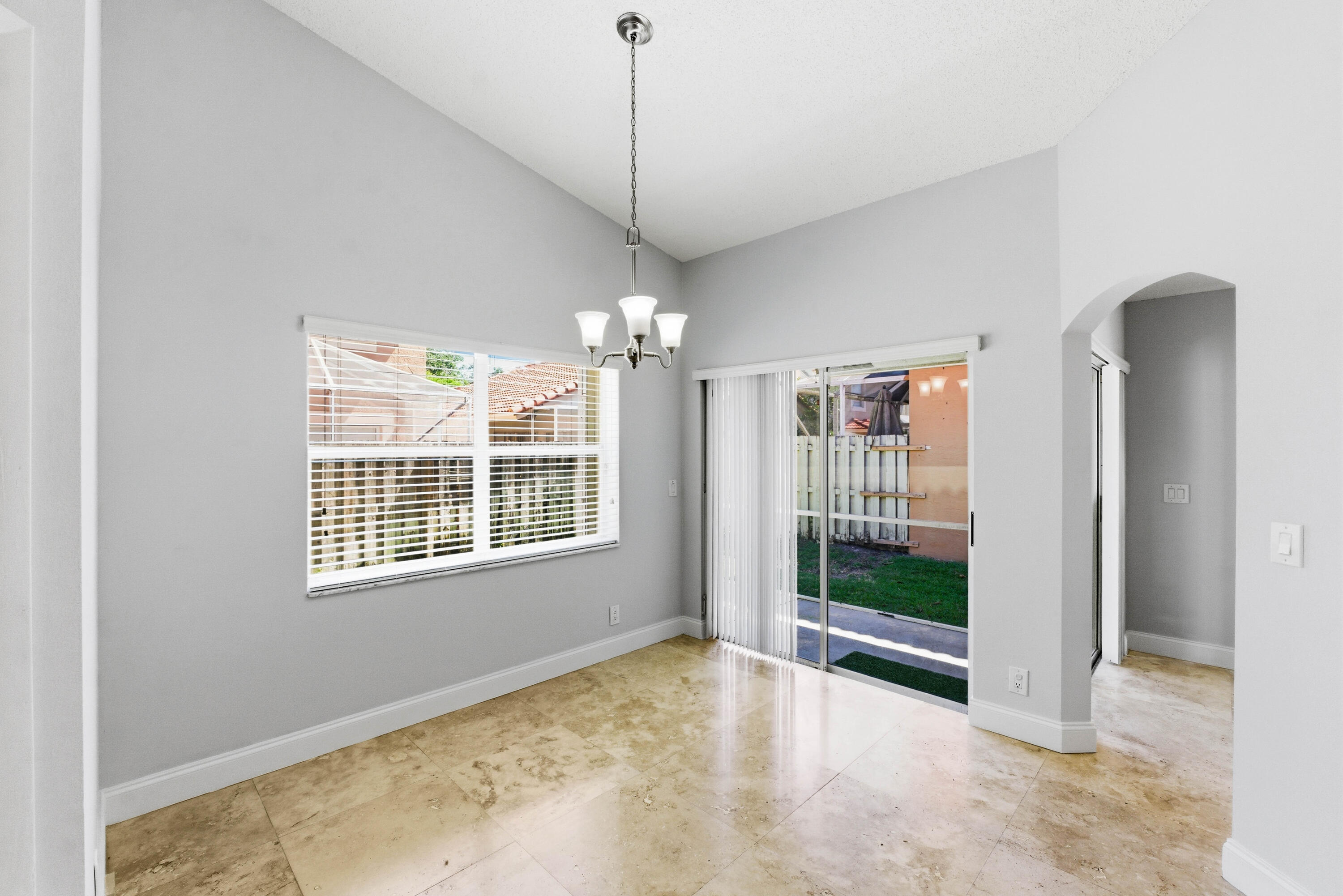 10781 Cypress Lake Terrace Boca Raton, FL 33498 - Photo 12 of 27 10781 Cypress Lake Terrace_013