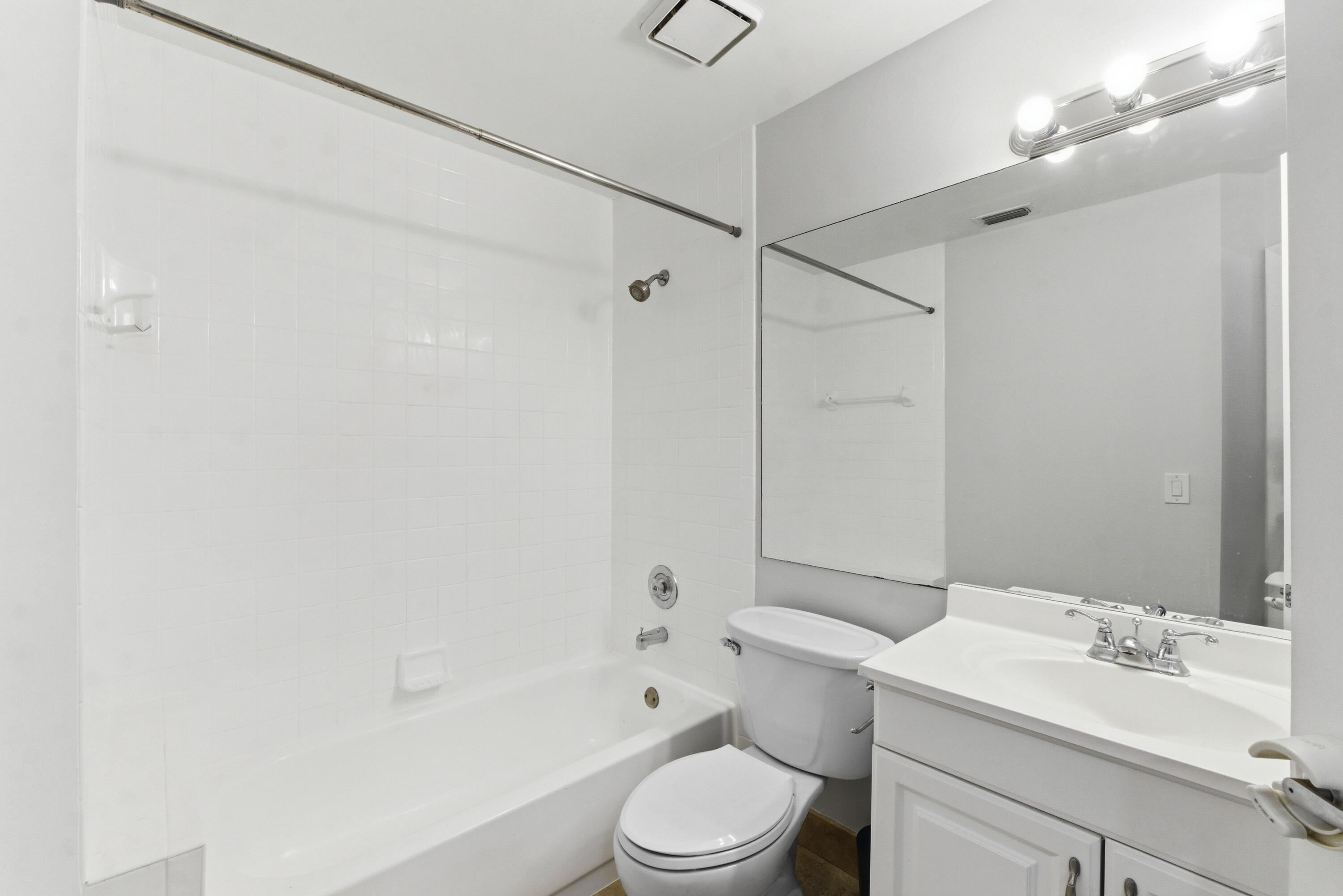 10781 Cypress Lake Terrace Boca Raton, FL 33498 - Photo 16 of 27 10781 Cypress Lake Terrace_004