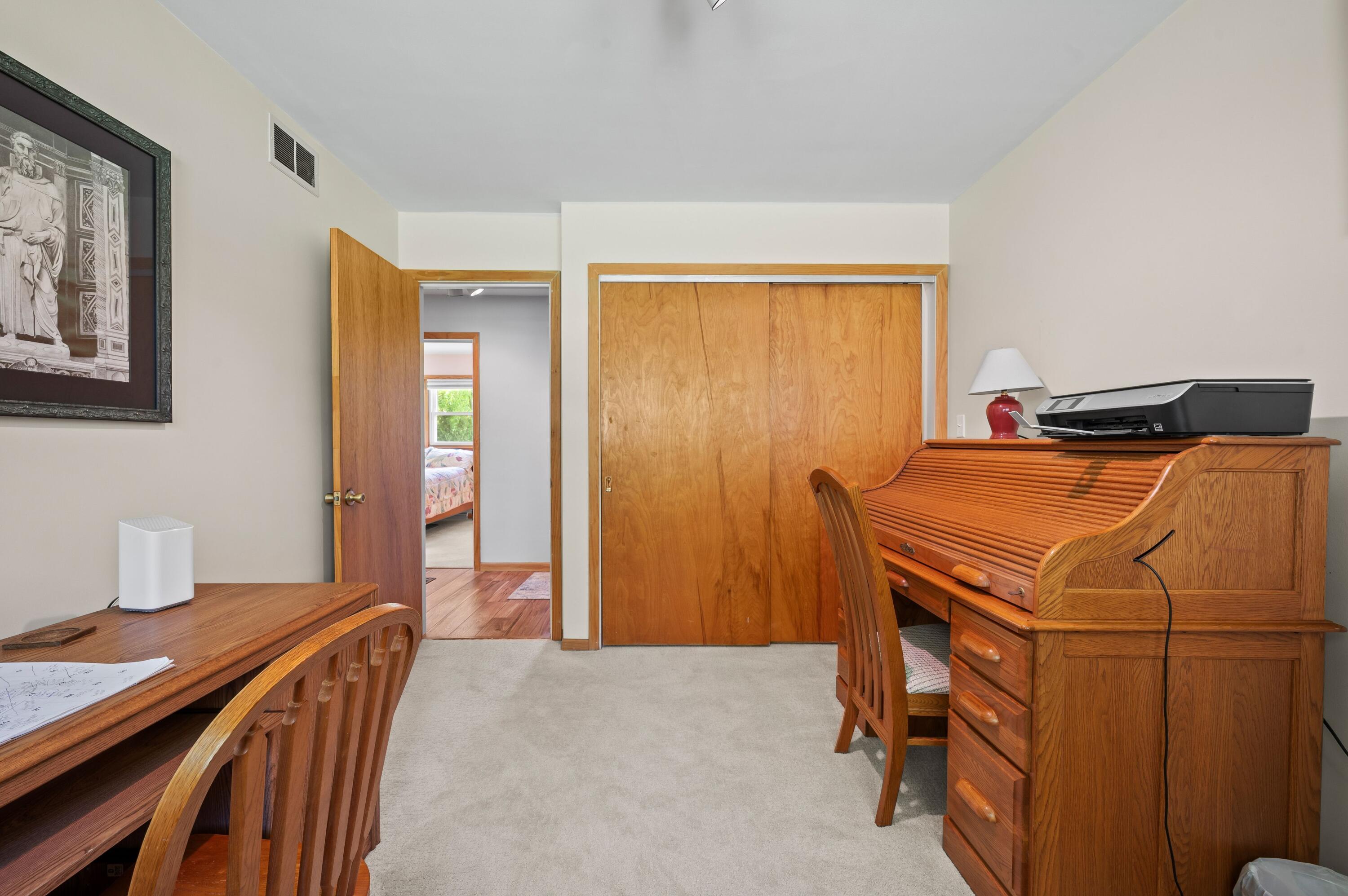 2225 Maple Path St. Joseph, MI 49085 - Photo 22 of 57 32DSC_5673