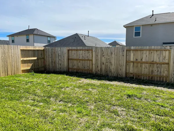 $1,900 | 24139 Wandering Brk Drive, Hockley, TX 77447