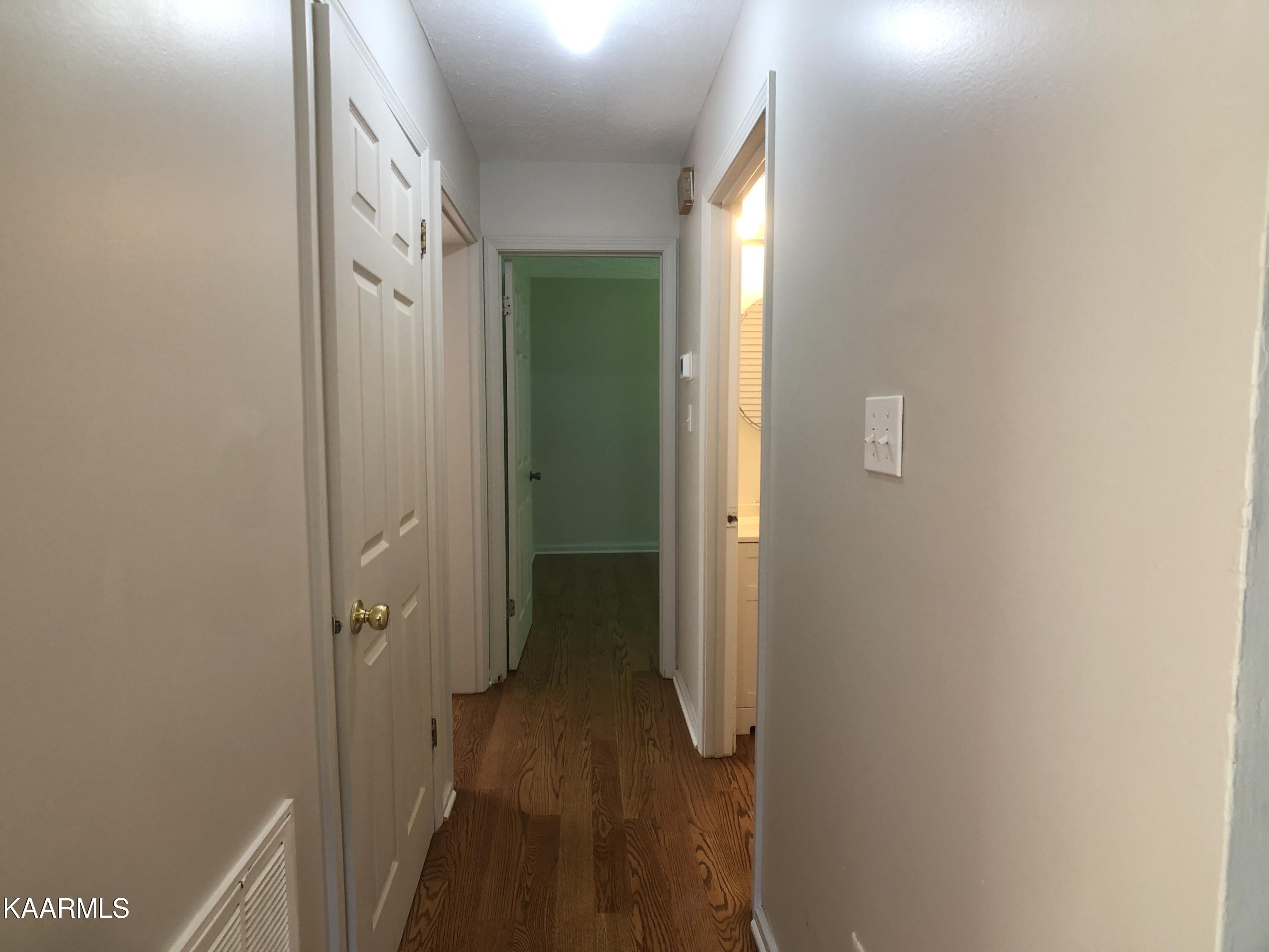 116 Wakeman Lane Oak Ridge, TN 37830 - Photo 8 of 22 25344_Image_8