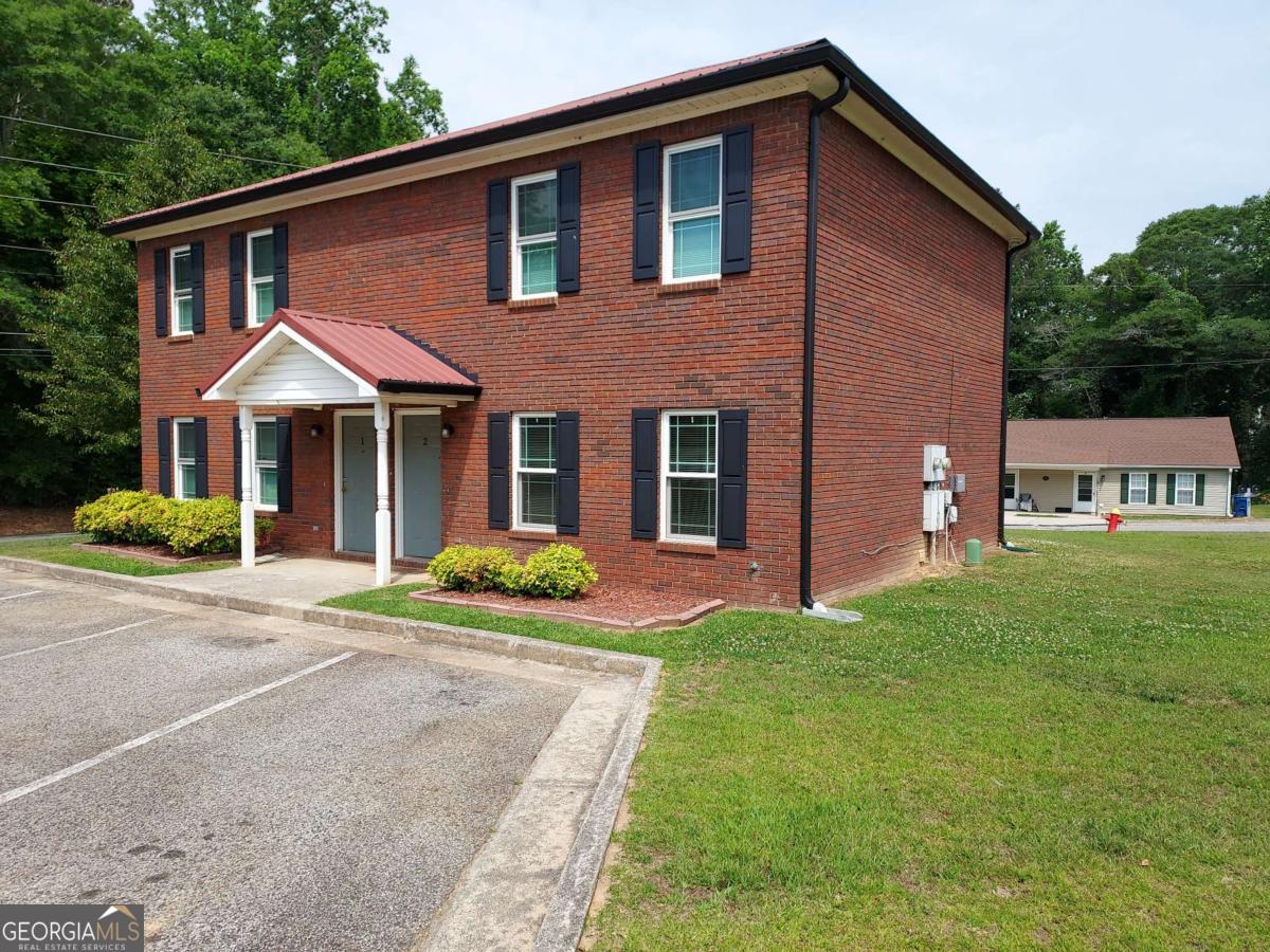 160 2nd Street Winder, GA 30680 - Photo 4 of 48